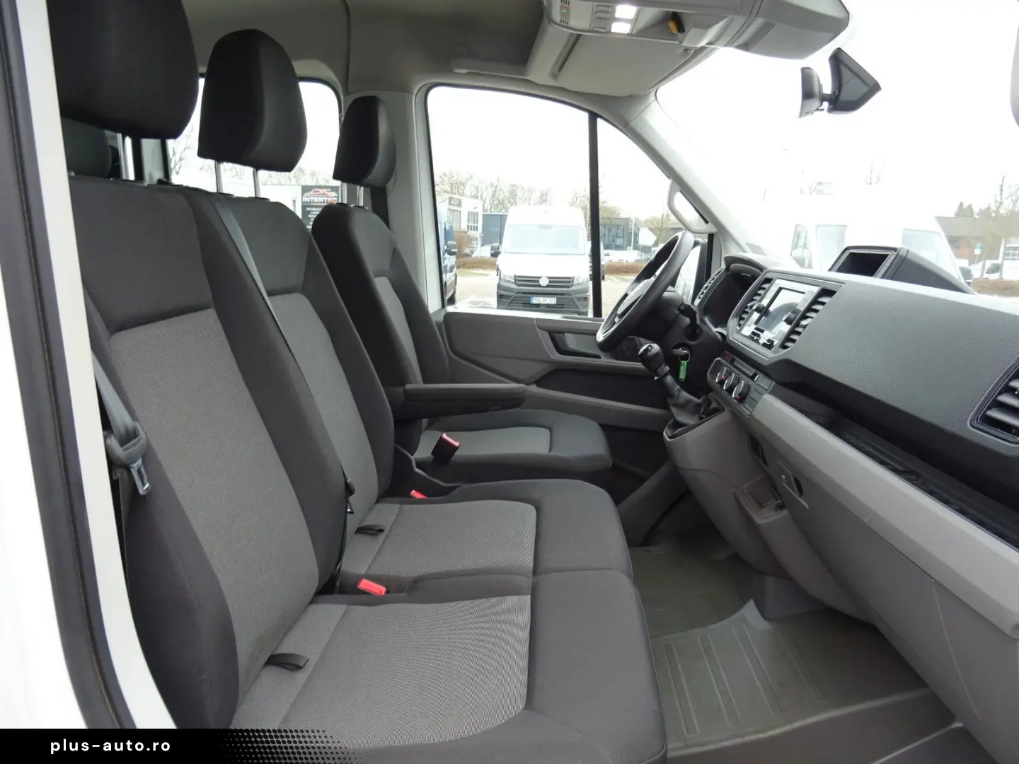 VW Crafter 35 Doka MR AHK 3.500 KG GRA APP GJR