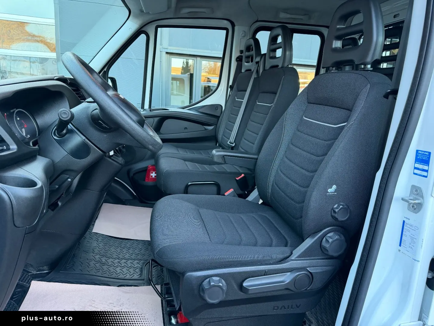 IVECO Daily 35C160 Pritsche   DOKA 3 0 Diesel AHK 3 5T