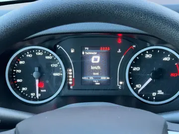 IVECO Daily 35C160 Pritsche   DOKA 3 0 Diesel AHK 3 5T