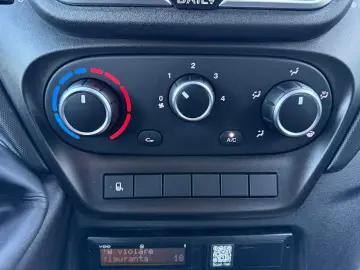 IVECO Daily 35C160 Pritsche   DOKA 3 0 Diesel AHK 3 5T