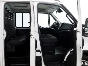 IVECO Daily 35C14 136pk E6 Open Laadbak D.C. Trekhaak