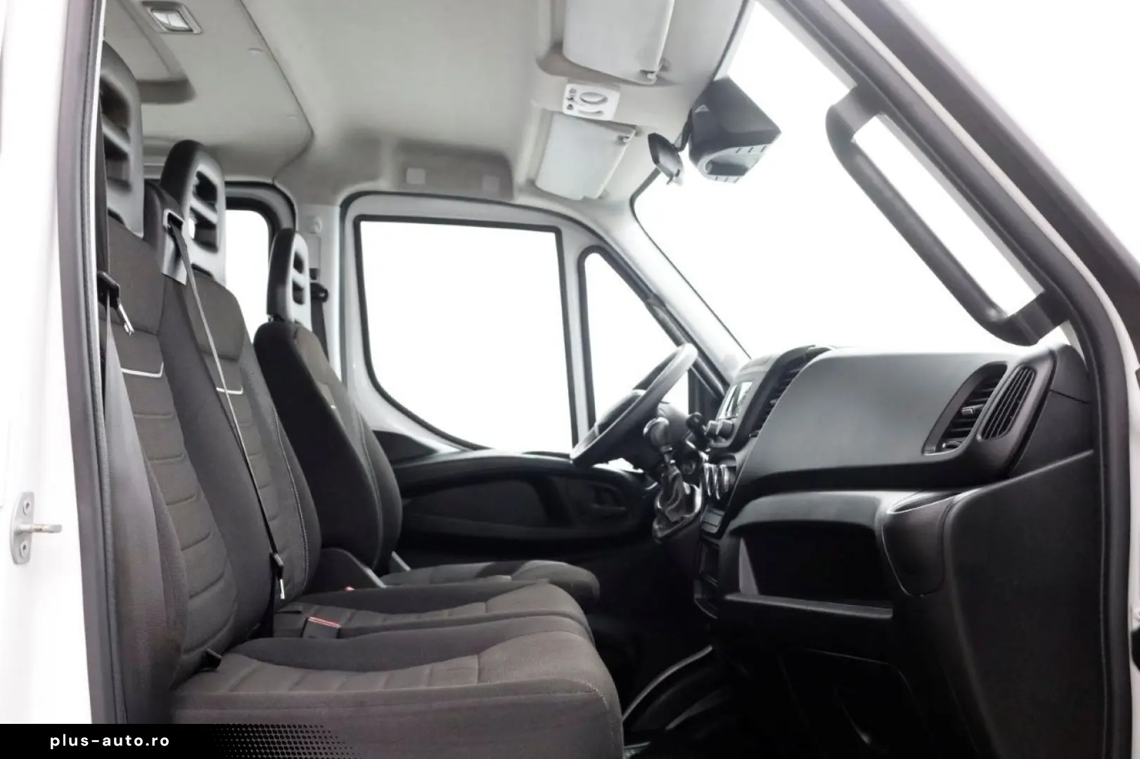 IVECO Daily 35C14 136pk E6 Open Laadbak D.C. Trekhaak