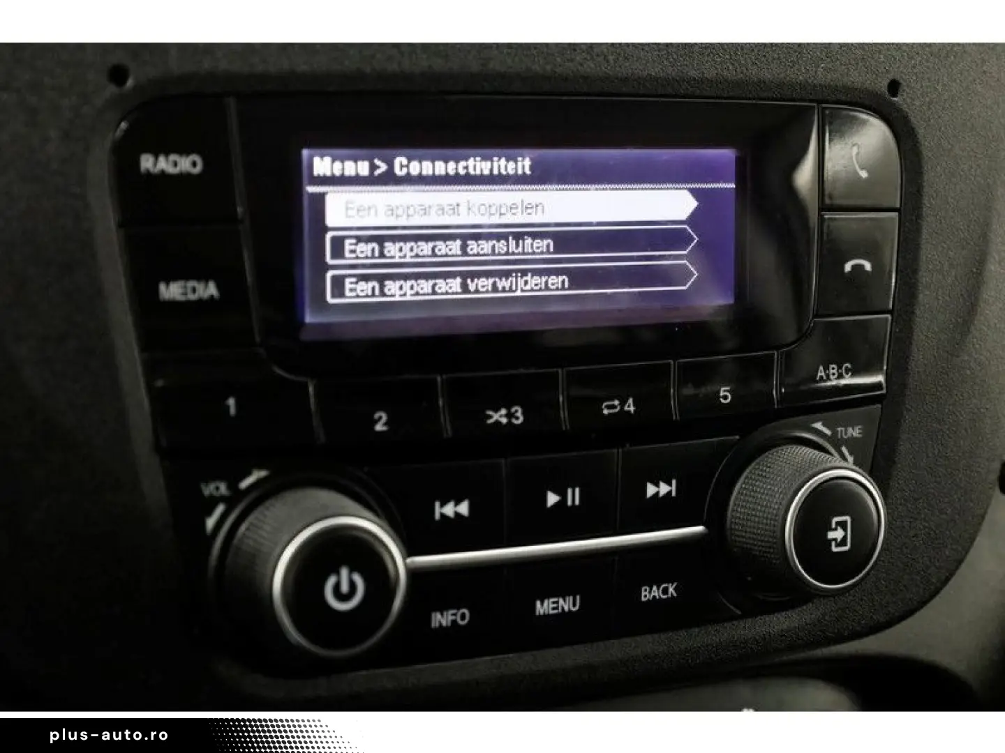 IVECO Daily 35C14 136pk E6 Open Laadbak D.C. Trekhaak