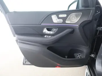 MERCEDES-BENZ GLE 400 e 4M AMG Pano AHK Sitzklima Distronic