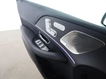 MERCEDES-BENZ GLE 400 e 4M AMG Pano AHK Sitzklima Distronic