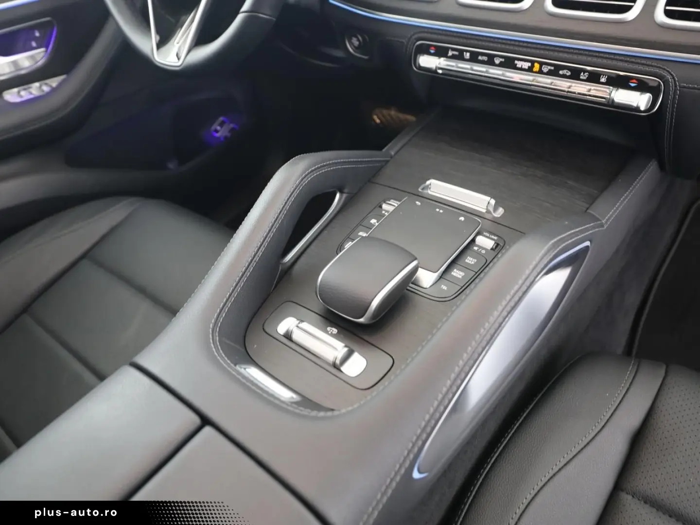 MERCEDES-BENZ GLE 400 e 4M AMG Pano AHK Sitzklima Distronic