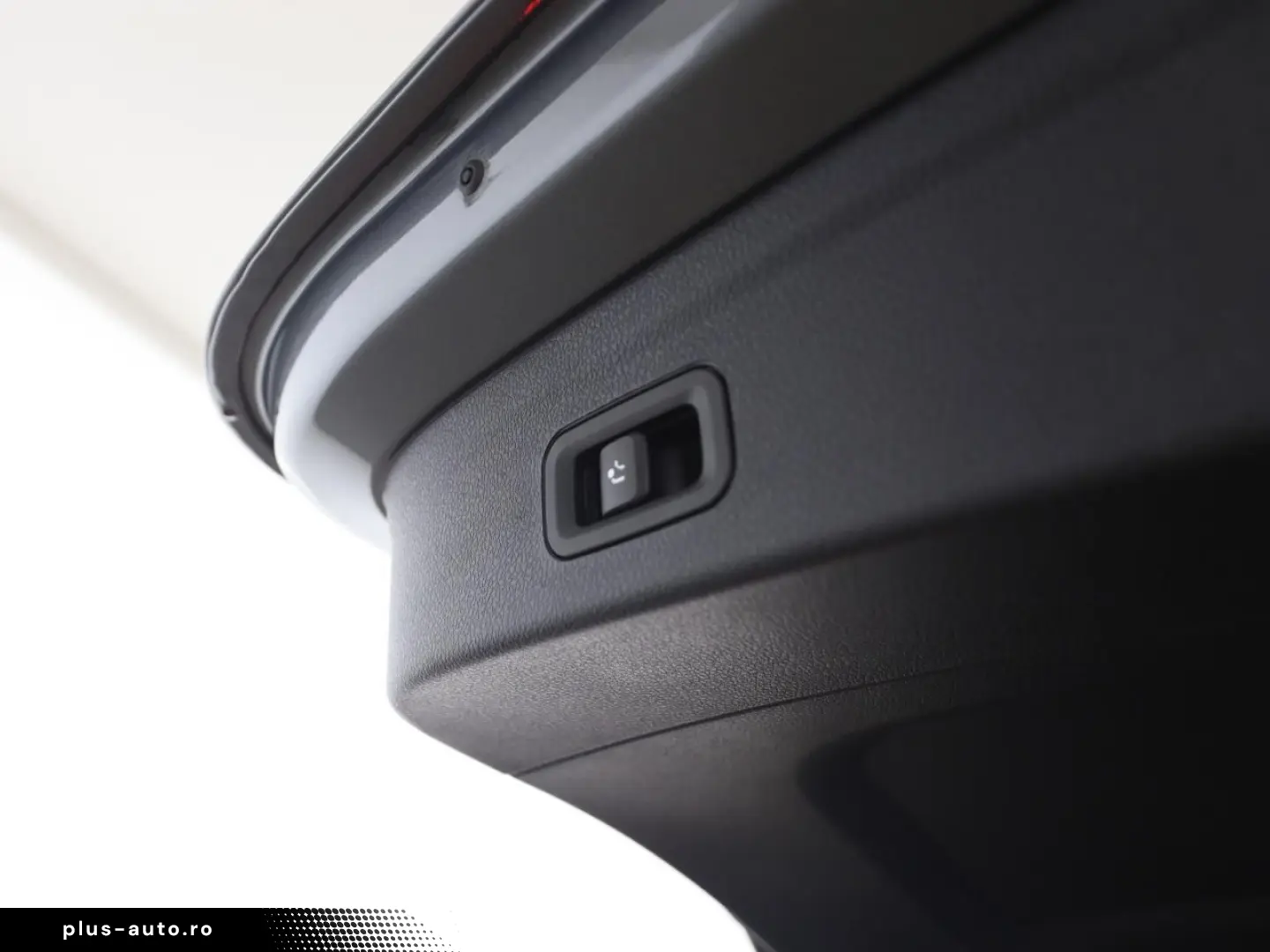 MERCEDES-BENZ GLE 400 e 4M AMG Pano AHK Sitzklima Distronic