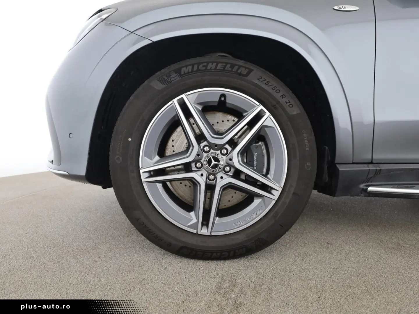 MERCEDES-BENZ GLE 400 e 4M AMG Pano AHK Sitzklima Distronic