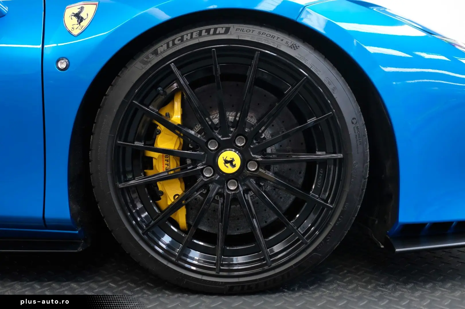 FERRARI F8 Tributo CARBON LIFT RACING SEAT JBL PASS.DISP