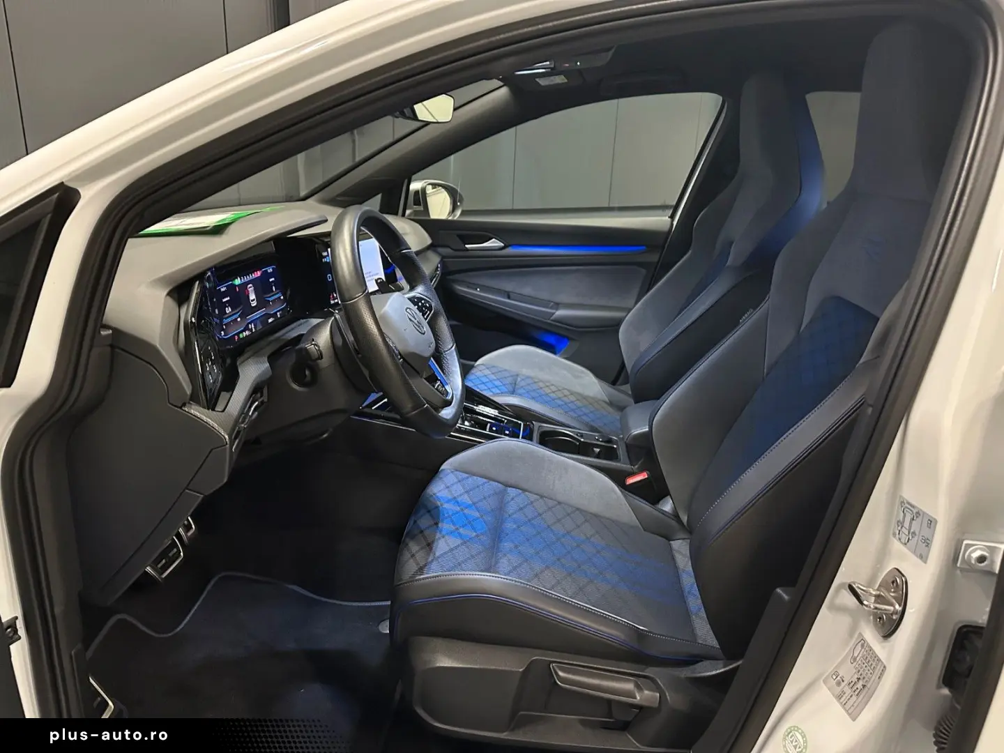 VW Golf R Performance 4Motion  19Zoll DCC IQ.Drive