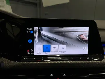 VW Golf R Performance 4Motion  19Zoll DCC IQ.Drive