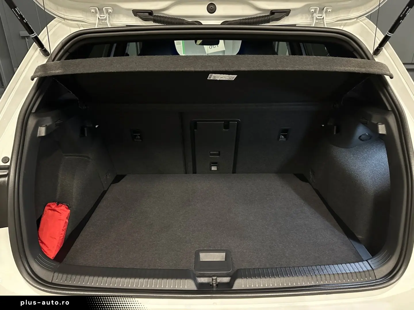 VW Golf R Performance 4Motion  19Zoll DCC IQ.Drive