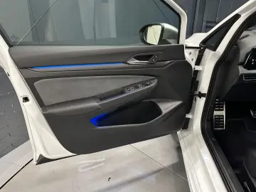 VW Golf R Performance 4Motion 19Zoll CarPlay KAMERA