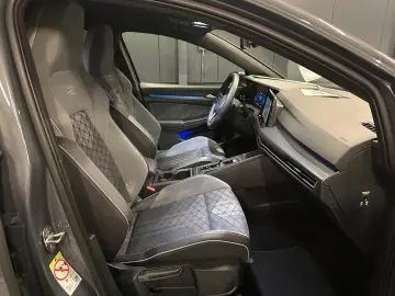 VW Golf Lim. 2.0 TSI DSG R-Line 18Zoll MATRIX KAMER