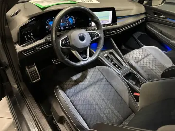 VW Golf Lim. 2.0 TSI DSG R-Line 18Zoll MATRIX KAMER