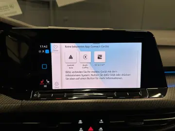 VW Golf Lim. 2.0 TSI DSG R-Line 18Zoll MATRIX KAMER