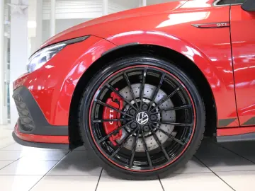 VW Golf VIII GTI Clubsp.  Akrapovic DCC Pano Kamera