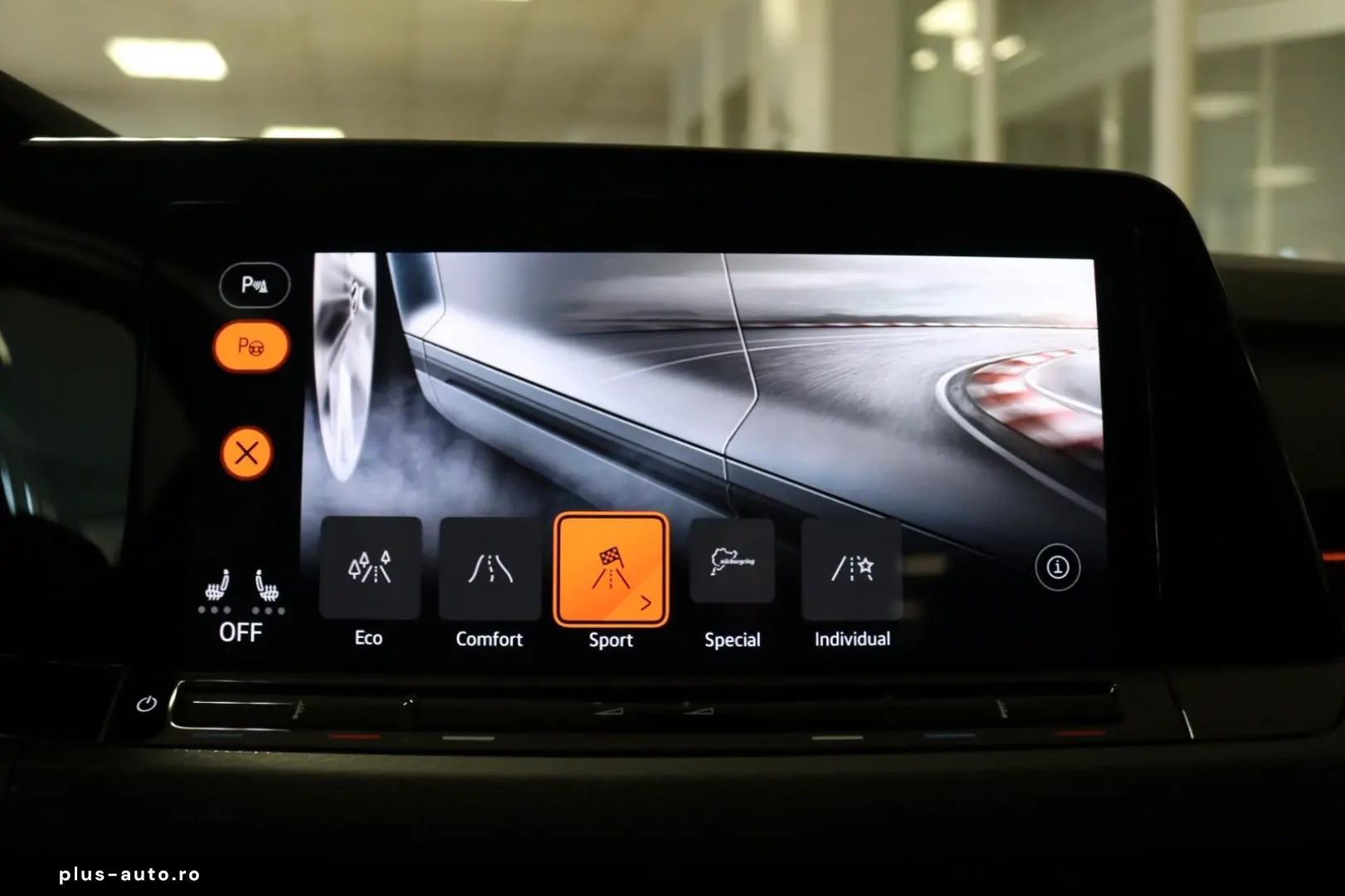 VW Golf VIII GTI Clubsp.  Akrapovic DCC Pano Kamera