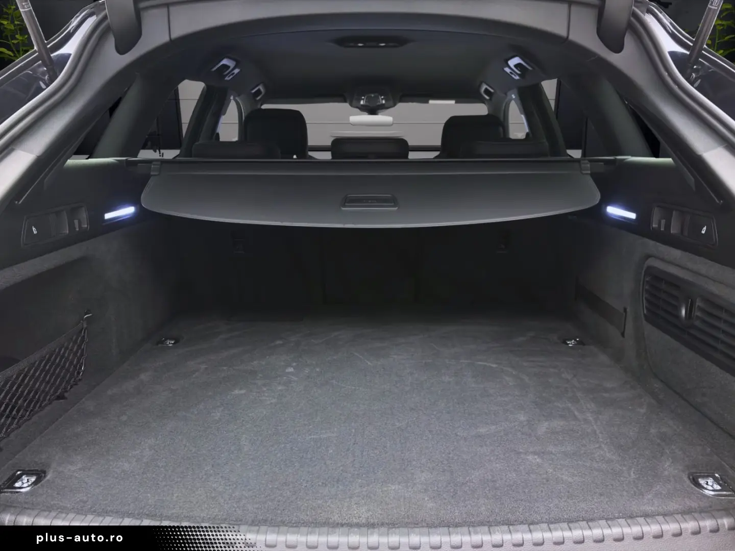 AUDI A6 Avant 50 TFSIe Q ADVANCED AHK HD-MATRIX NAVI