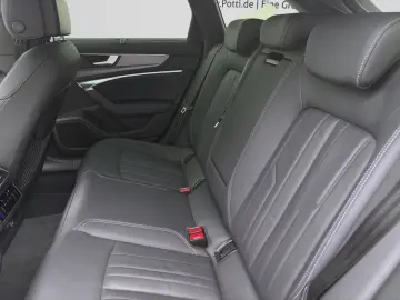 AUDI A6 Avant 50 TFSIe Q ADVANCED AHK HD-MATRIX NAVI