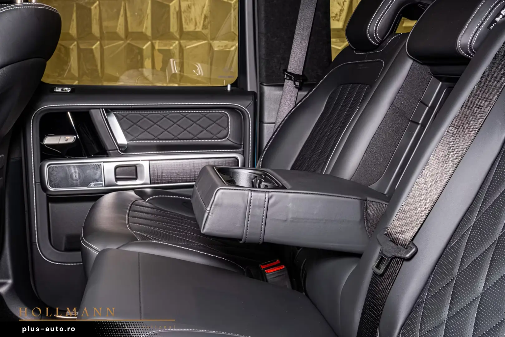 Mercedes-Benz G 63 AMG FACELIFT BLUE MAGNO A22 ACTIVE RIDE