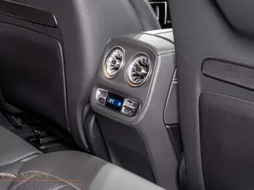 Mercedes-Benz G 63 AMG FACELIFT BLUE MAGNO A22 ACTIVE RIDE