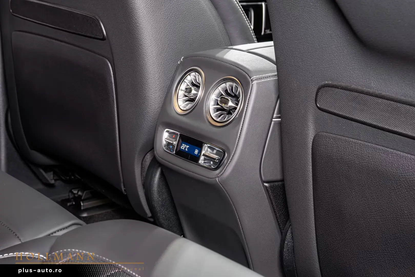 Mercedes-Benz G 63 AMG FACELIFT BLUE MAGNO A22 ACTIVE RIDE