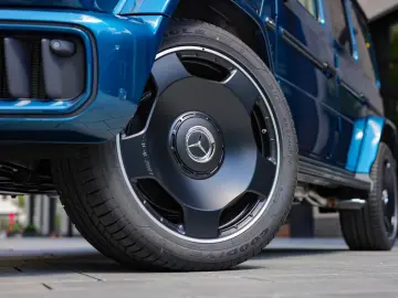 Mercedes-Benz G 63 FACELIFT   TV   NIGHT   MY26