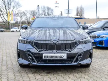 BMW 550e xDrive Limousine M Sport Pro AHK Pano DA Pr