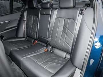 BMW 550e xDrive Limousine M Sport Pro AHK Pano DA Pr