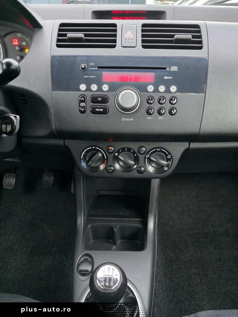 Inmatriculat Ro  Rate fixe