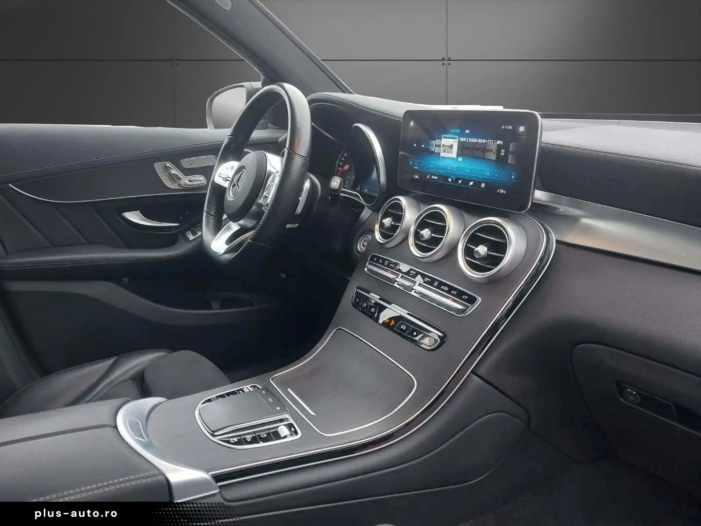 Mercedes-Benz GLC 300 de 4MATIC 9G-TRONIC  AMG Line