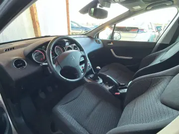 Peugeot 308 Gen-I-2007-2013