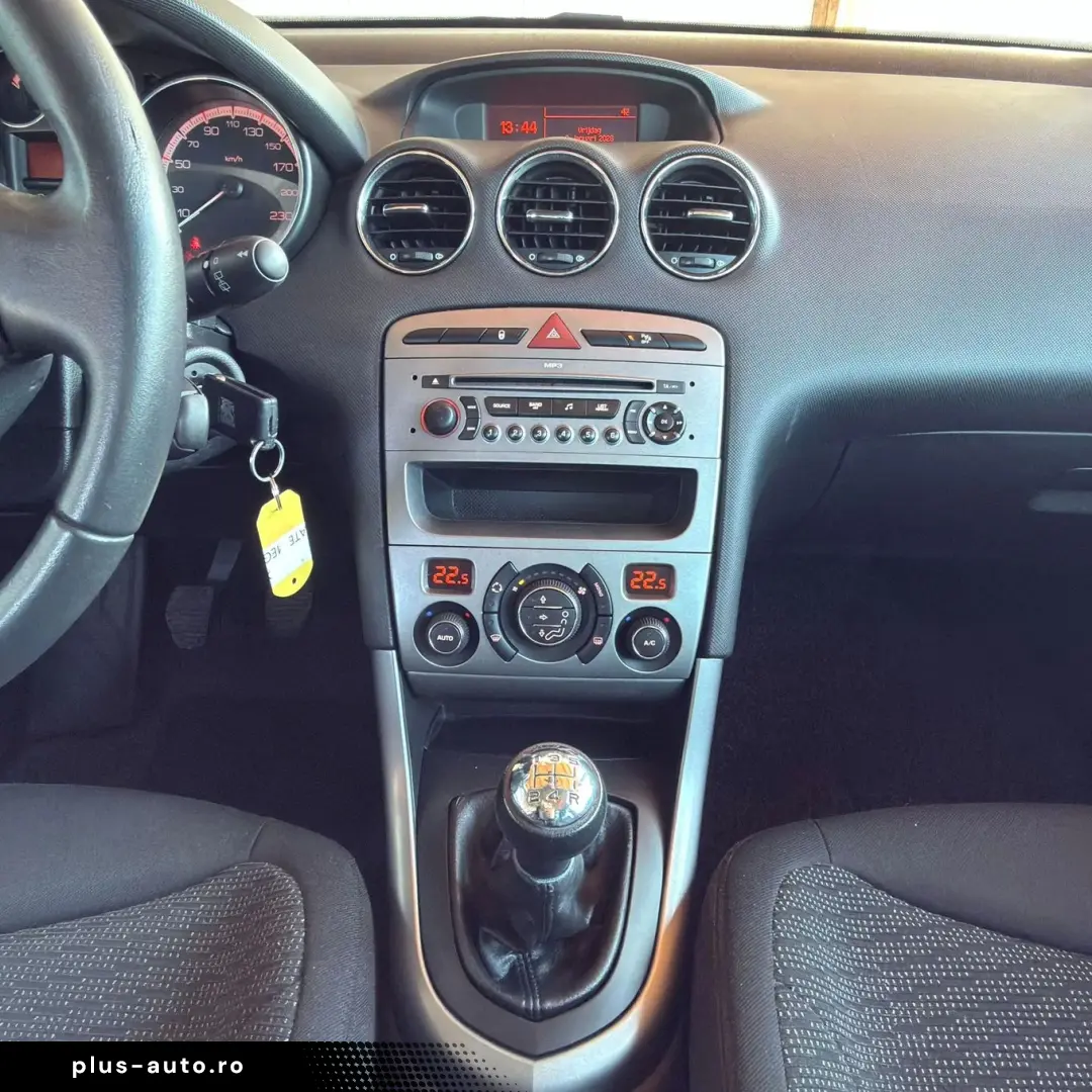 Peugeot 308 Gen-I-2007-2013