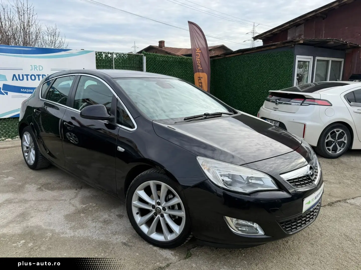 Opel Astra Gen-J-2009-2018