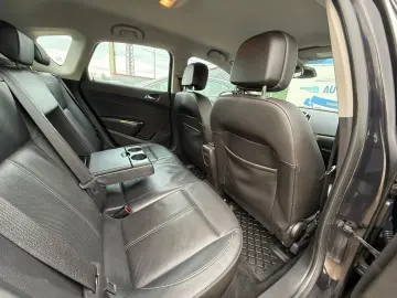 Opel Astra Gen-J-2009-2018