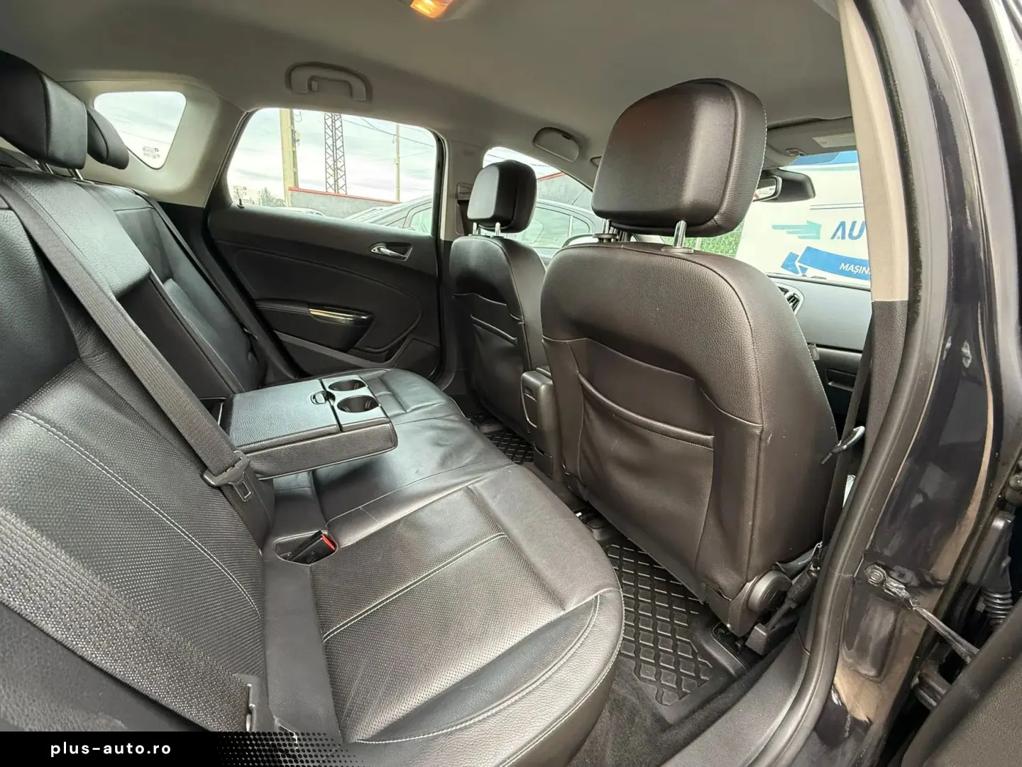 Opel Astra Gen-J-2009-2018