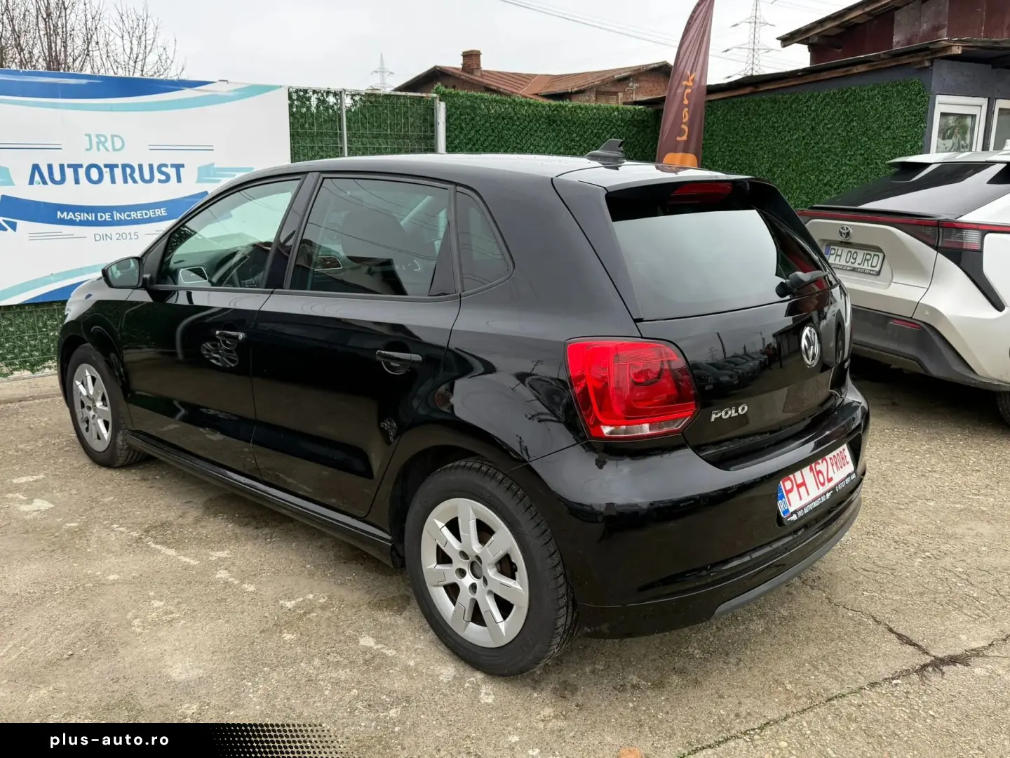 Volkswagen Polo Gen-V-2009-2017