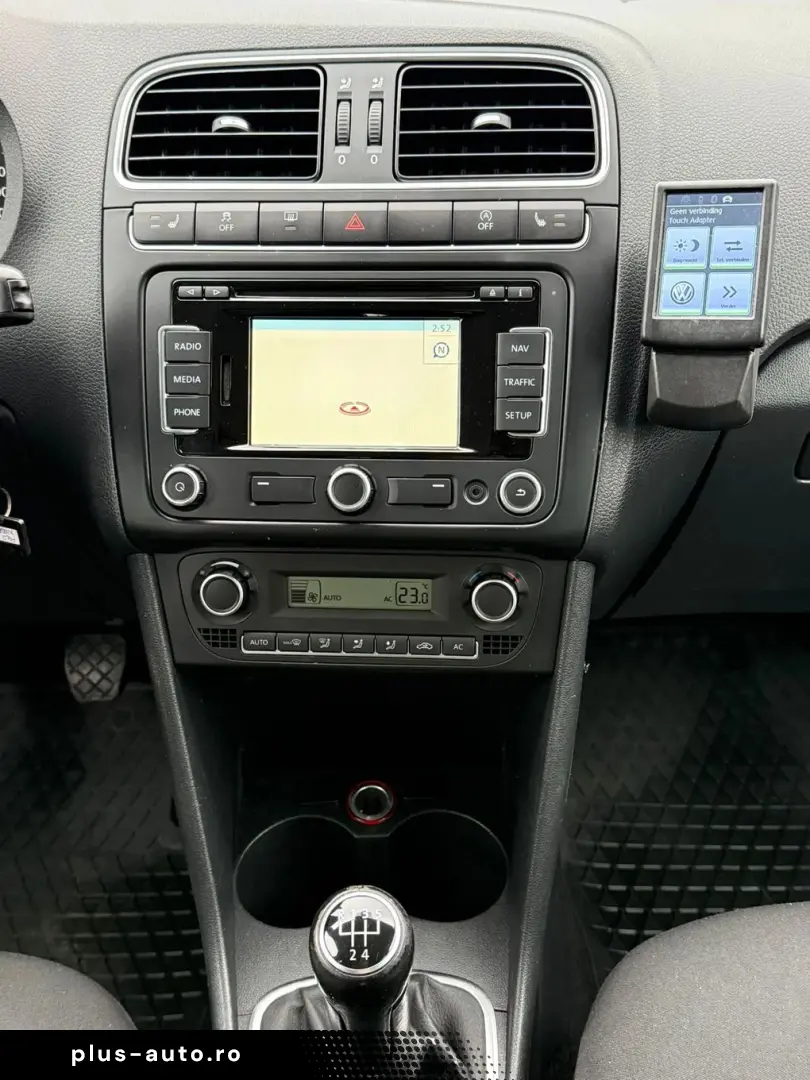 Volkswagen Polo Gen-V-2009-2017