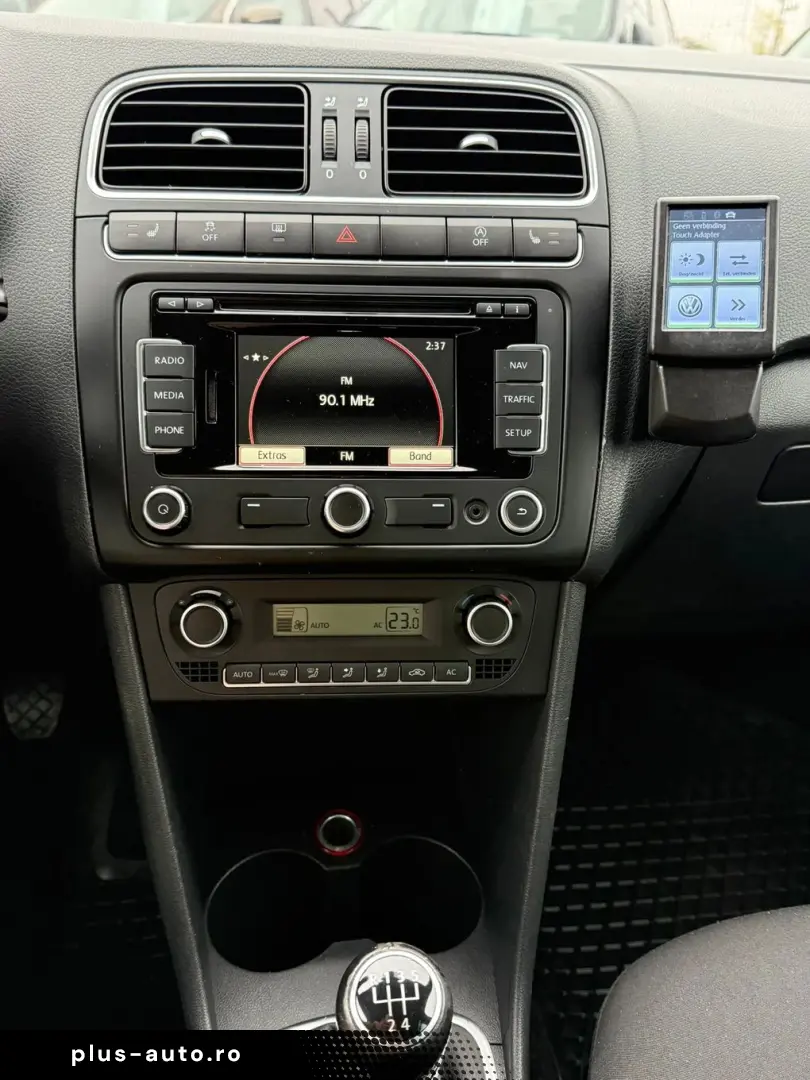 Volkswagen Polo Gen-V-2009-2017