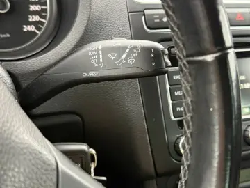 Volkswagen Polo Gen-V-2009-2017