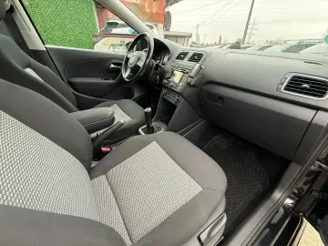 Volkswagen Polo Gen-V-2009-2017
