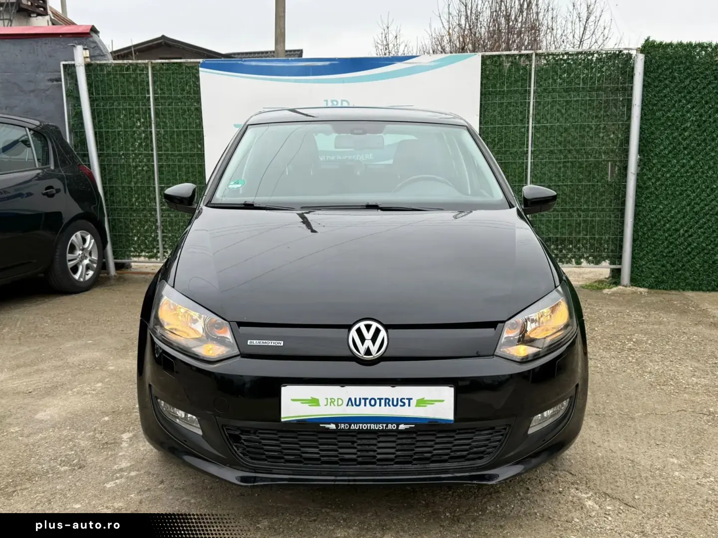 Volkswagen Polo Gen-V-2009-2017