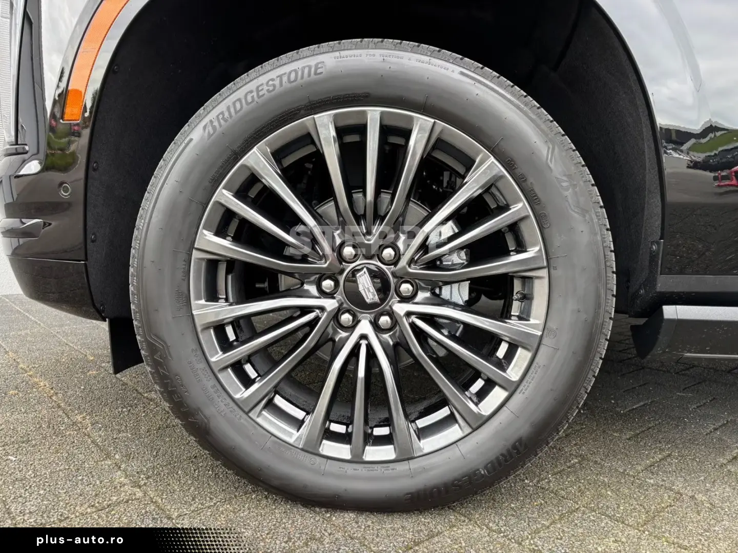 Cadillac Escalade FACELIFT MY26 6.2 V8 ESV Sport Platinum