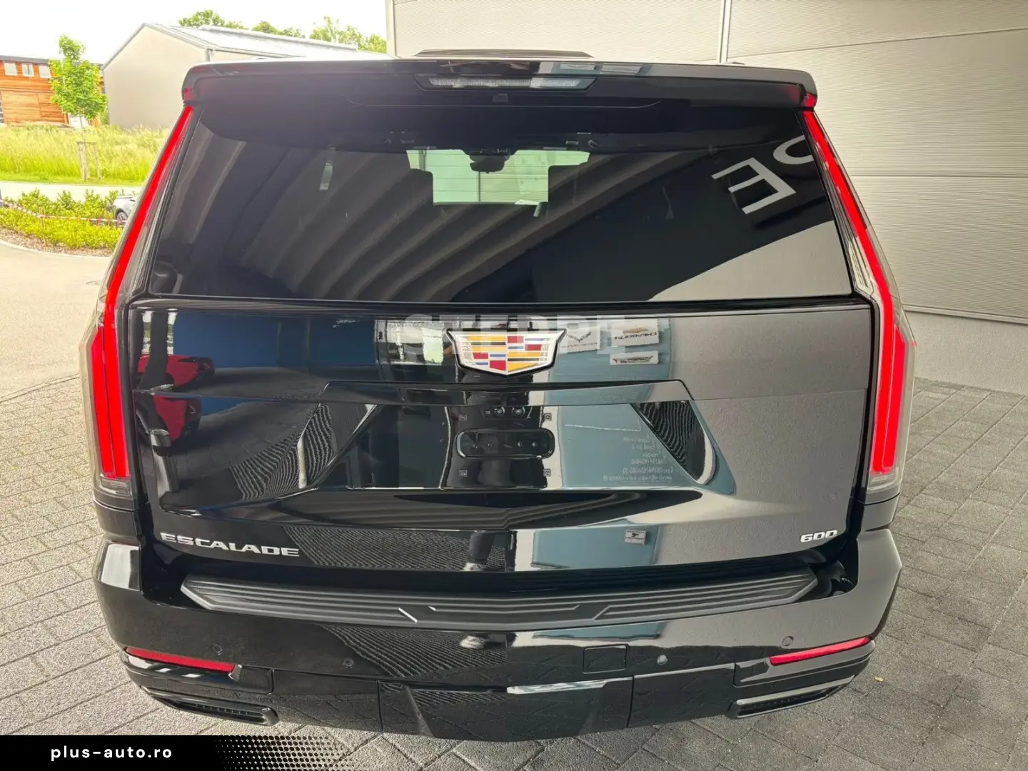 Cadillac Escalade FACELIFT MY26 6.2 V8 ESV Sport Platinum
