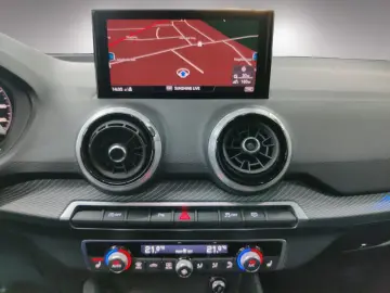 AUDI Q2 S line 40 TFSI Quattro
