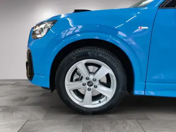 AUDI Q2 S line 40 TFSI Quattro