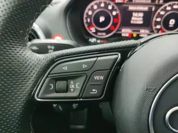 AUDI Q2 S line 40 TFSI Quattro