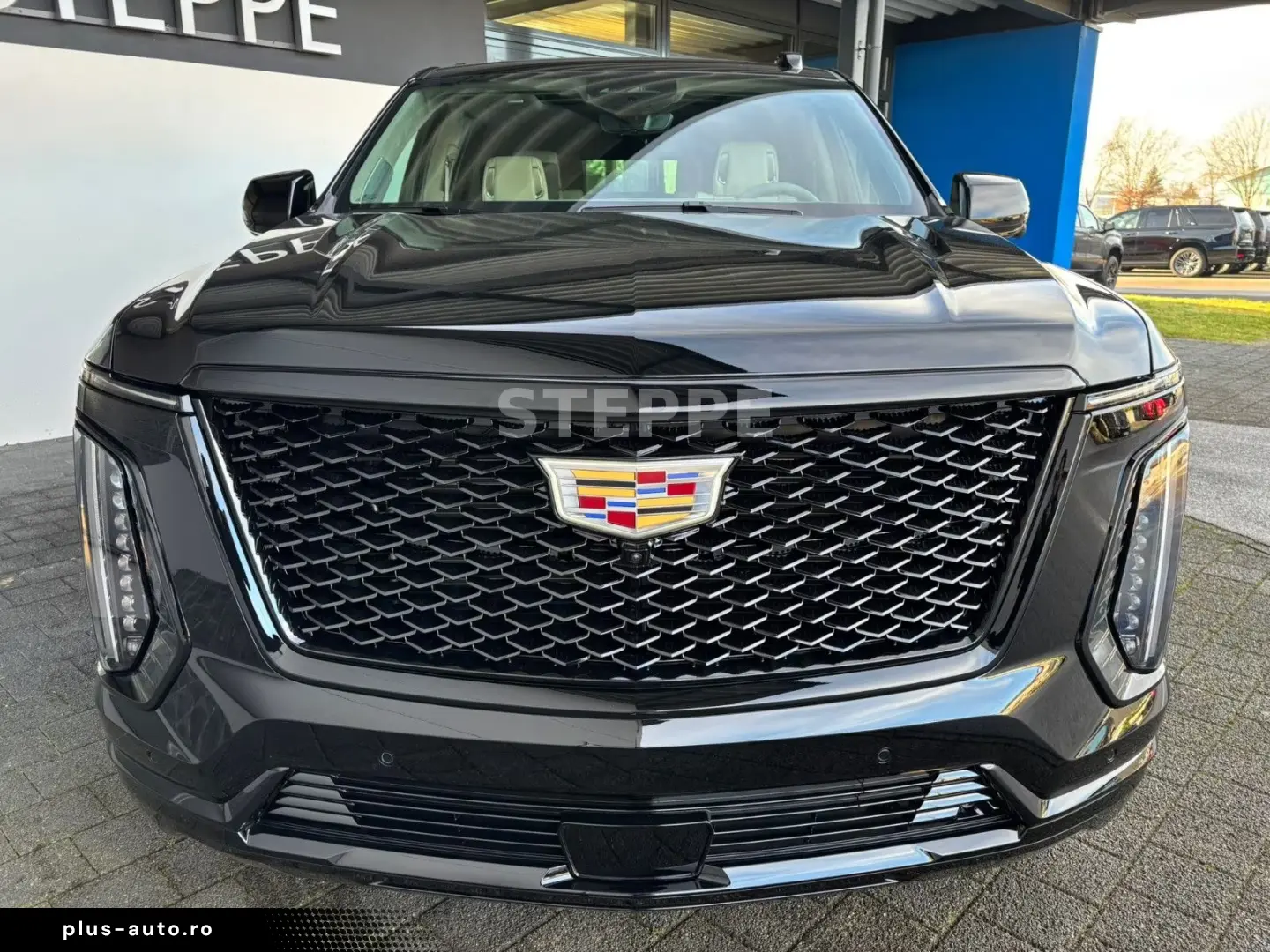 Cadillac Escalade FACELIFT MY26 6.2 V8 ESV Sport Platinum