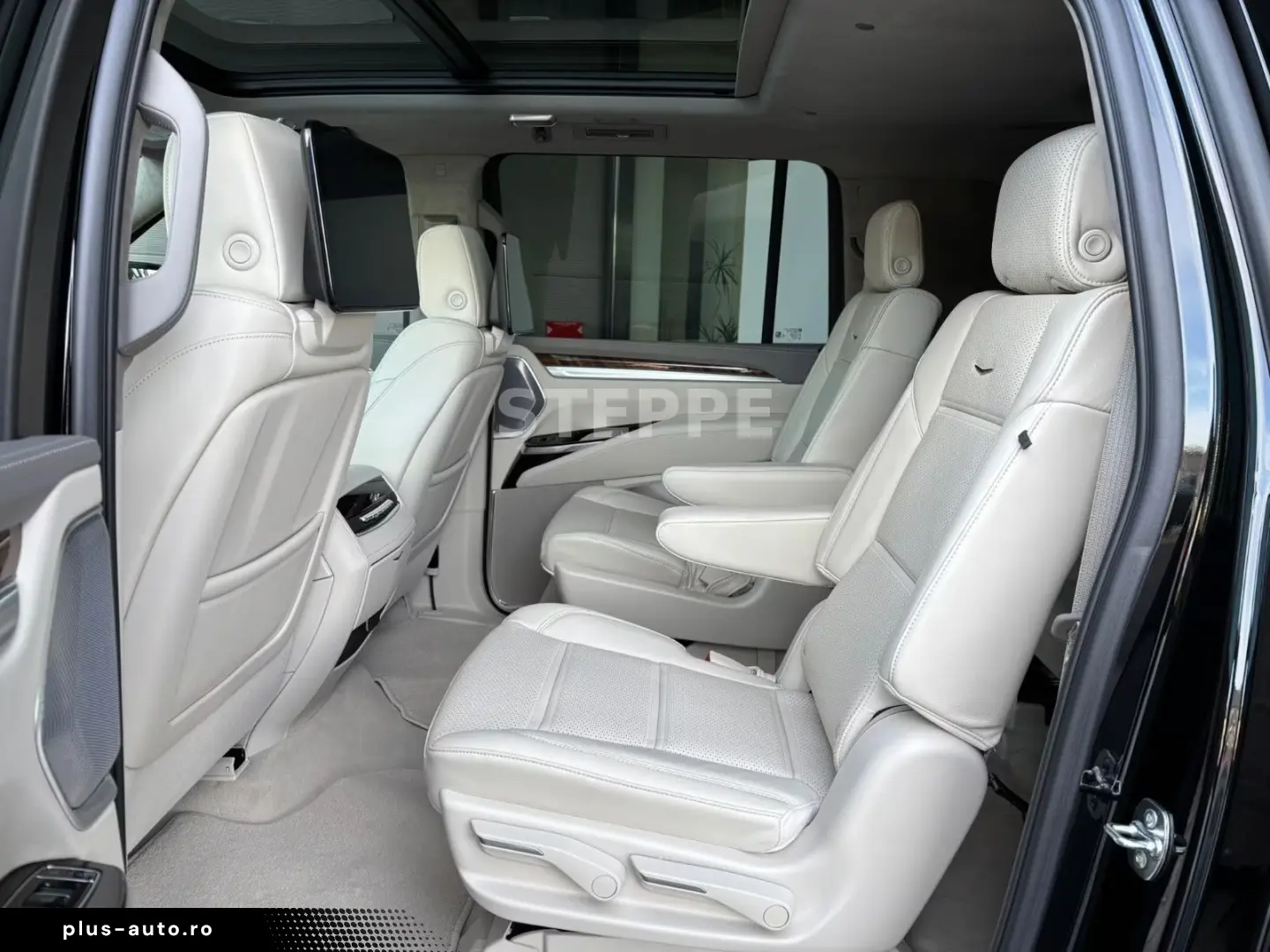 Cadillac Escalade FACELIFT MY26 6.2 V8 ESV Sport Platinum